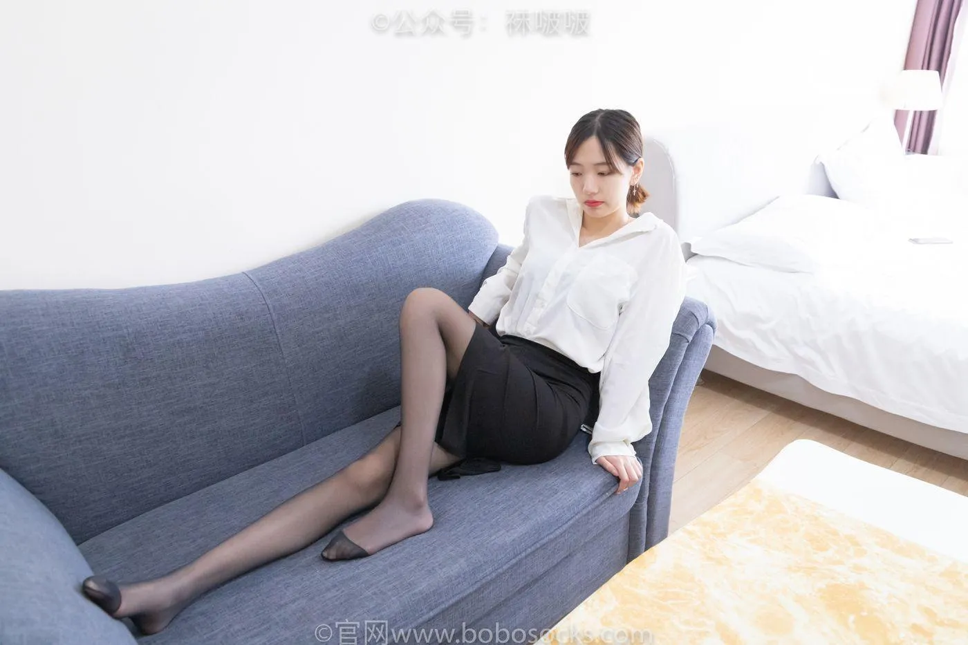 [BoBoSocks袜啵啵]NO.017 小甜豆-OL制服、高跟鞋、黑丝 [131P]插图
